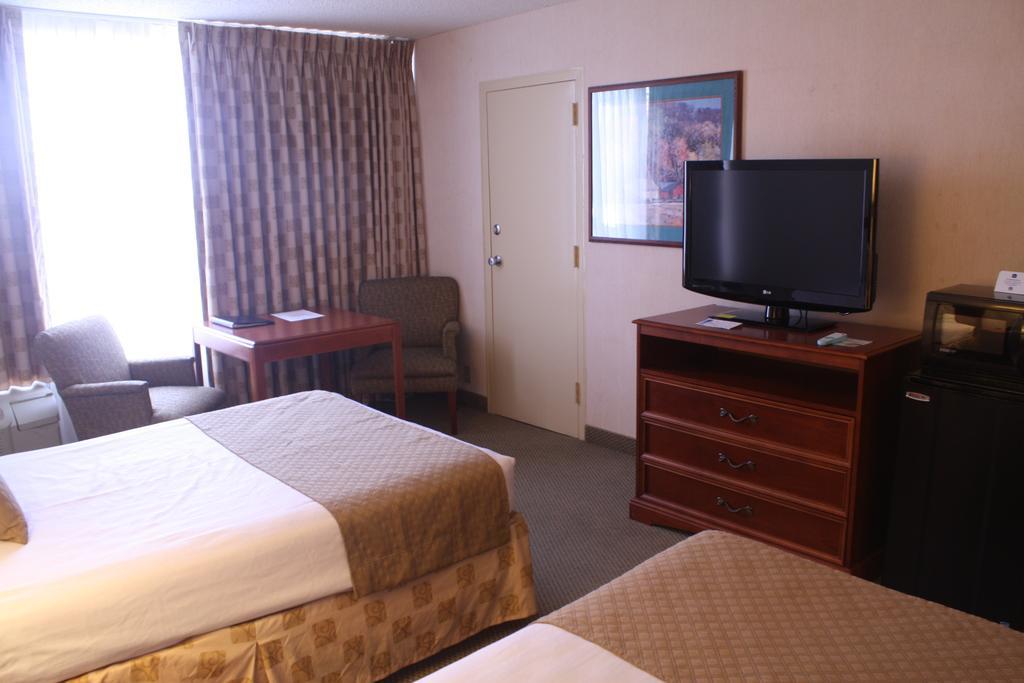 The Inn At Cobleskill מראה חיצוני תמונה