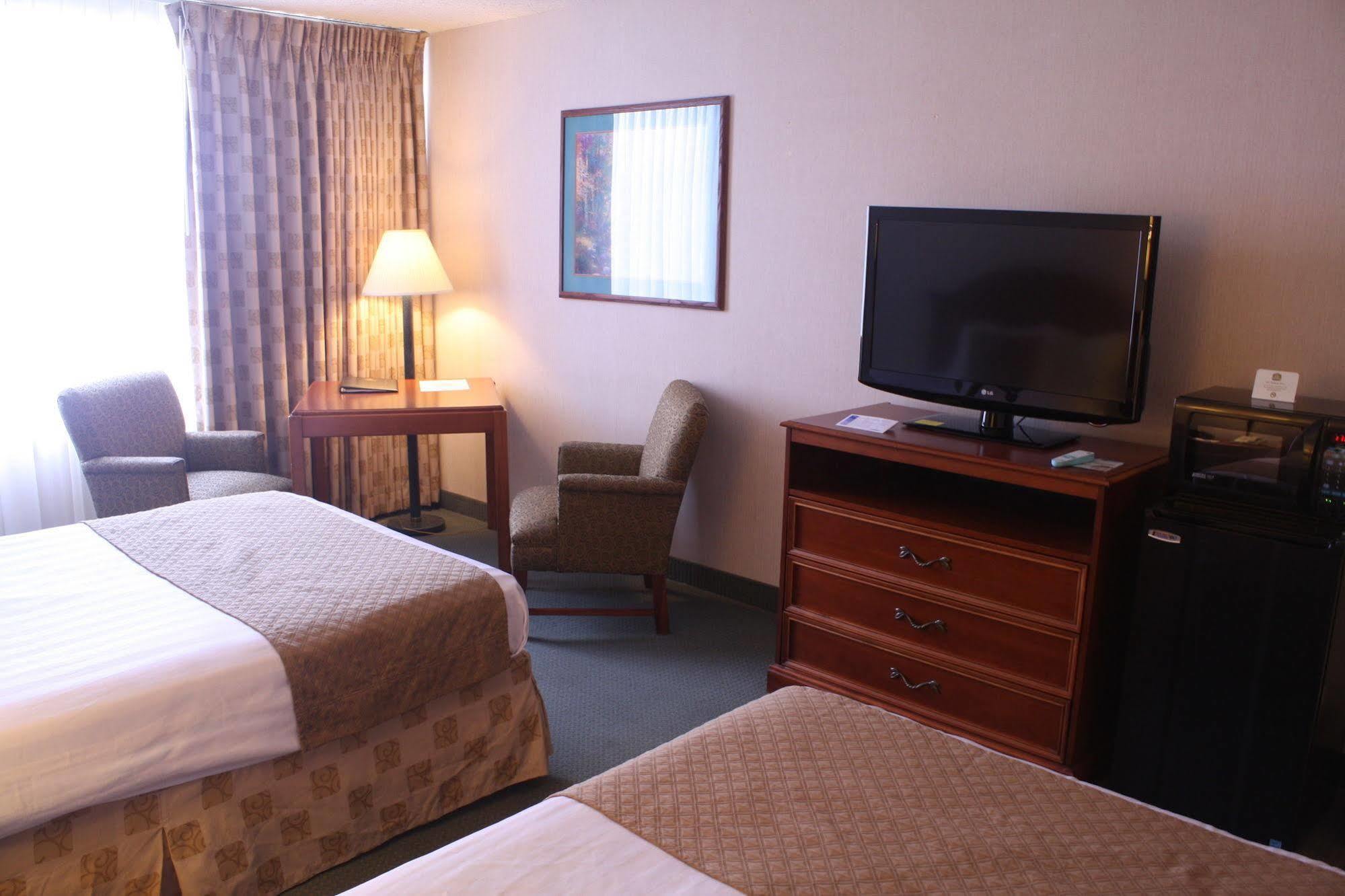 The Inn At Cobleskill מראה חיצוני תמונה
